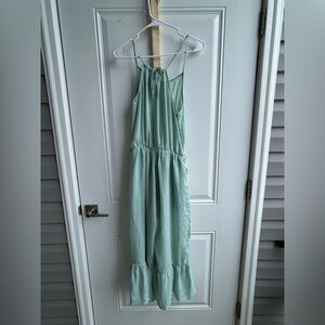 Entro | Poofy bell bottom legs Romper | women’s Small